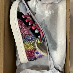 Steve Madden Girls Jrezume Sneaker - NEW NEVER WORN - size 13 youth